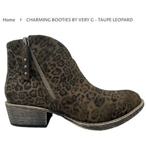 Very G Brown Leopard Ankle Booties. NWOB.
